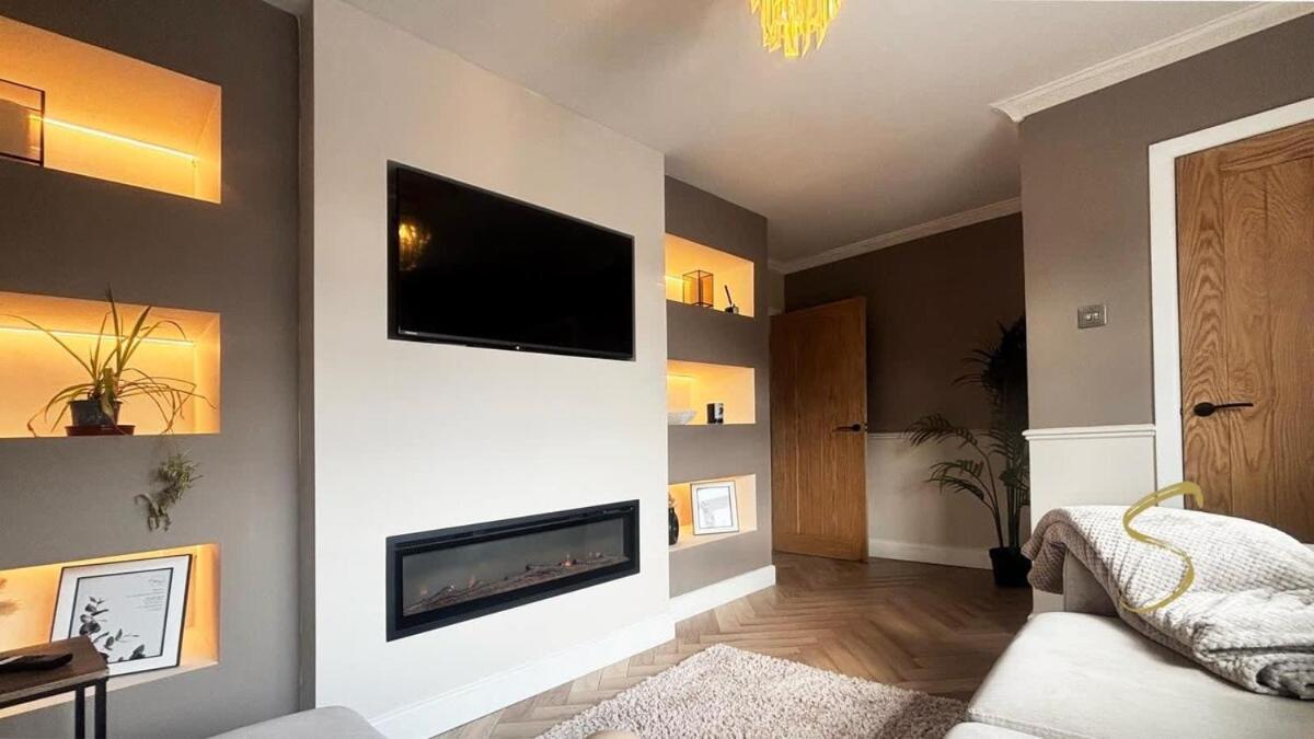 Stylish 2Bed - Manchester - Free Parking 海德 外观 照片