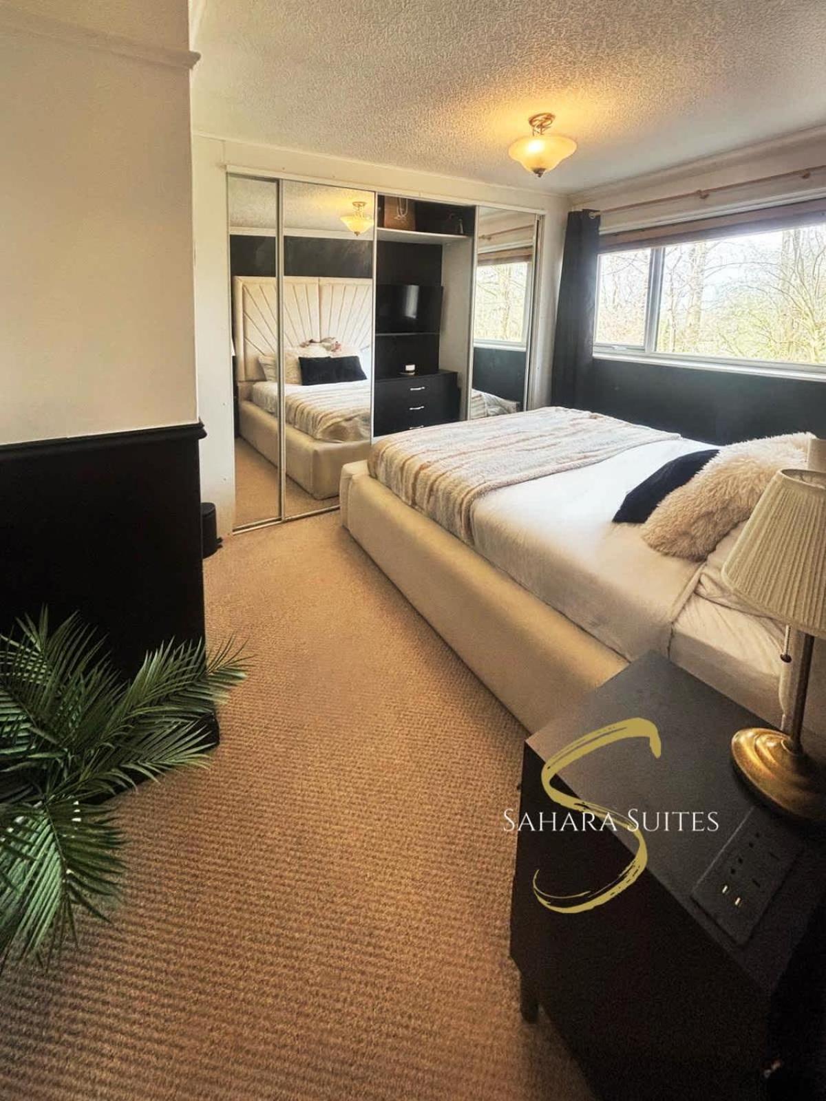 Stylish 2Bed - Manchester - Free Parking 海德 外观 照片